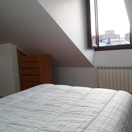 Temple Apartment *